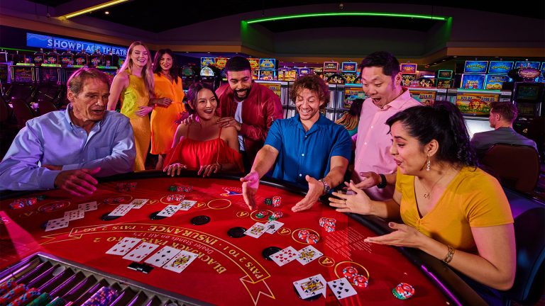 RoyalSpins Casino